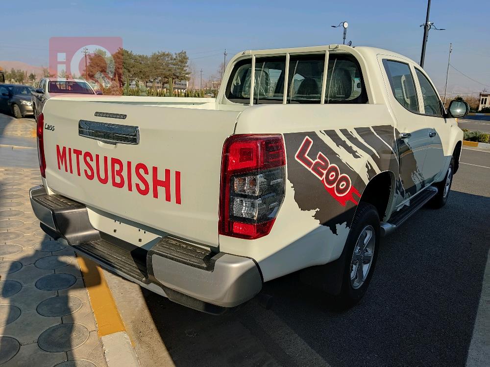 ميتسوبيشي L200